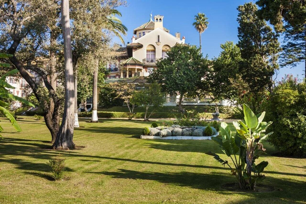 Globales Reina Cristina 4* Algesires