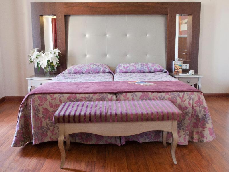 Hotel Globales Reina Cristina