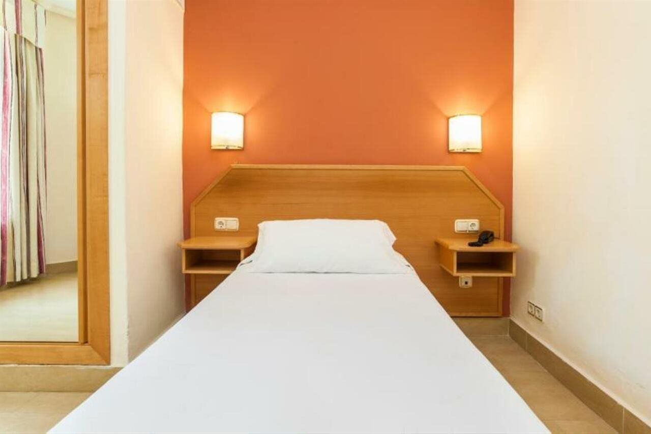 Hotel Globales Reina Cristina